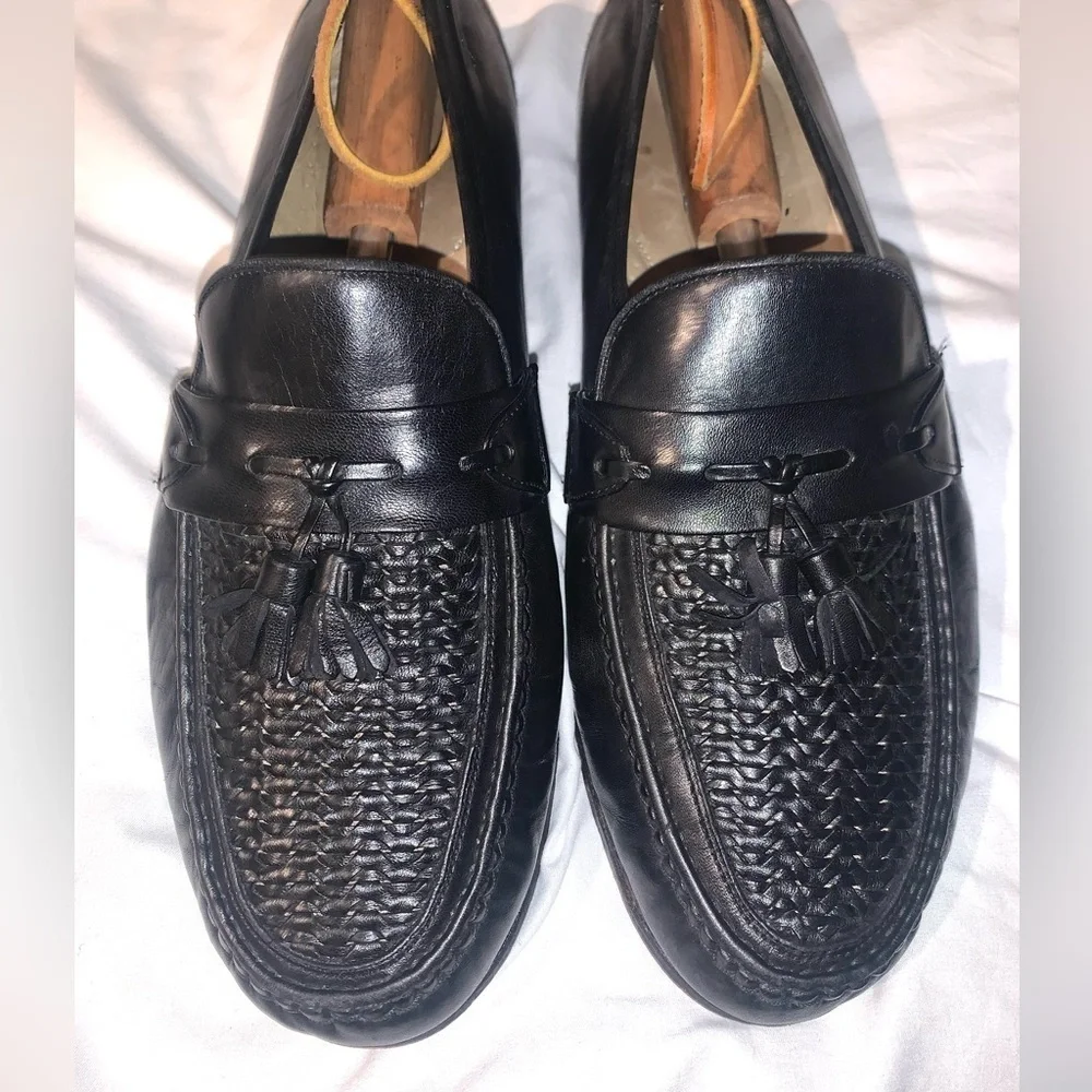 E.T. Wright Woven Vamp black leather Vintage loafers with tassels Size 11